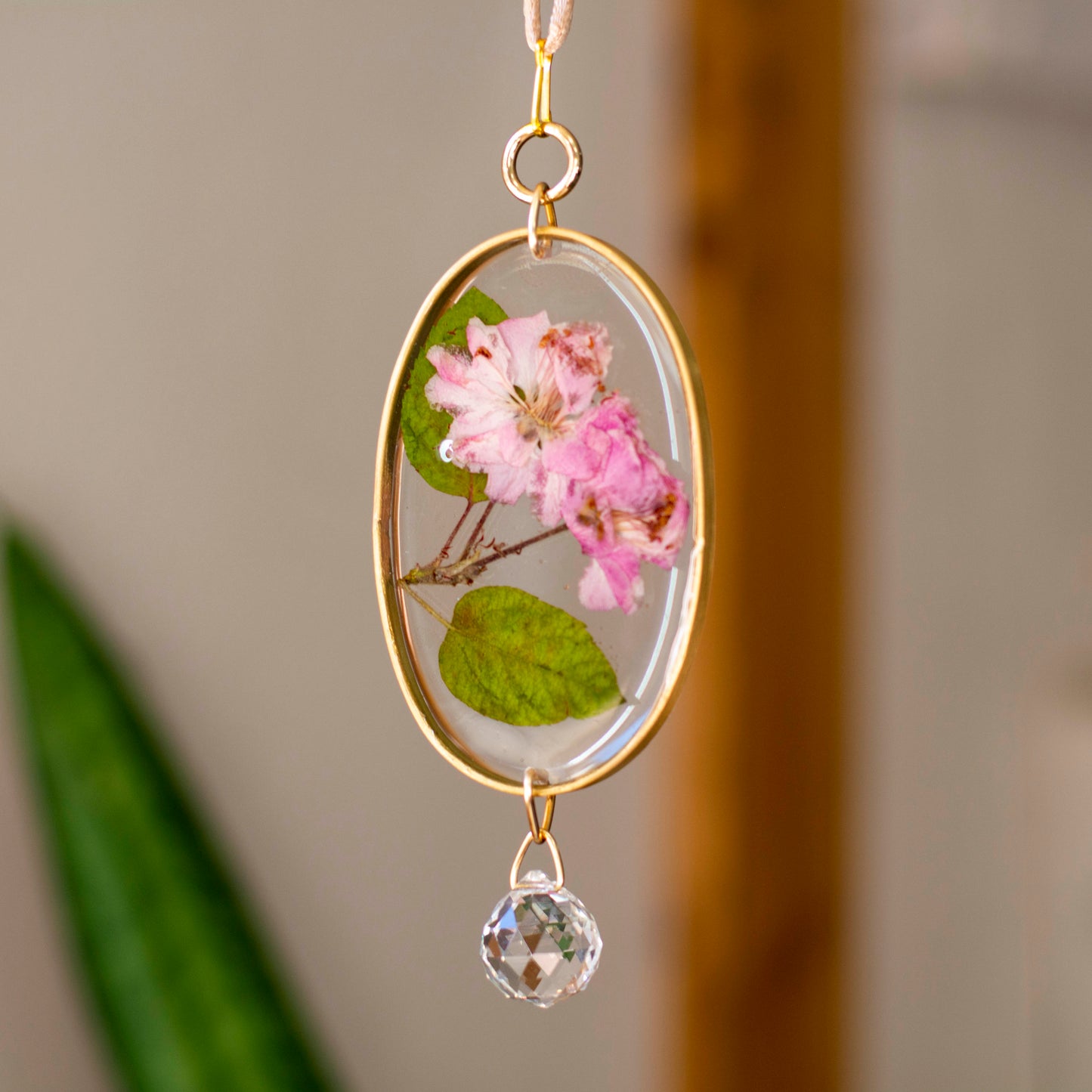 Sun Catcher - Beaded 3" Oval - Apple Blossom