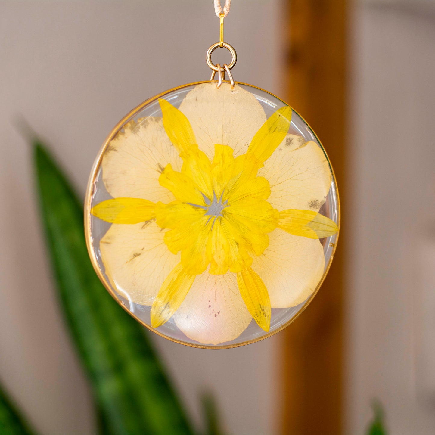 Sun Catcher - 4" Yellow Rose & Sunflower