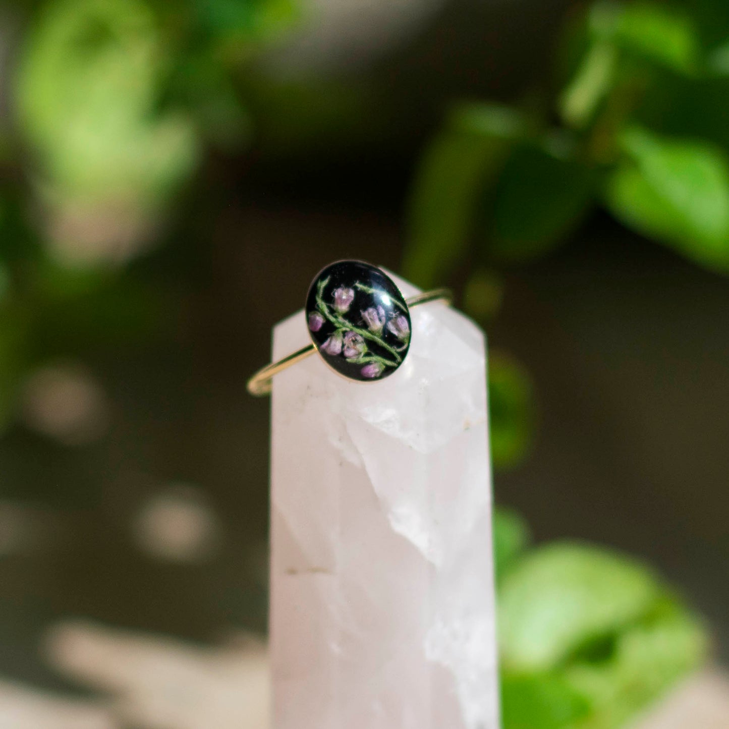 Black Tarmarisk Flower Ring - Size 7