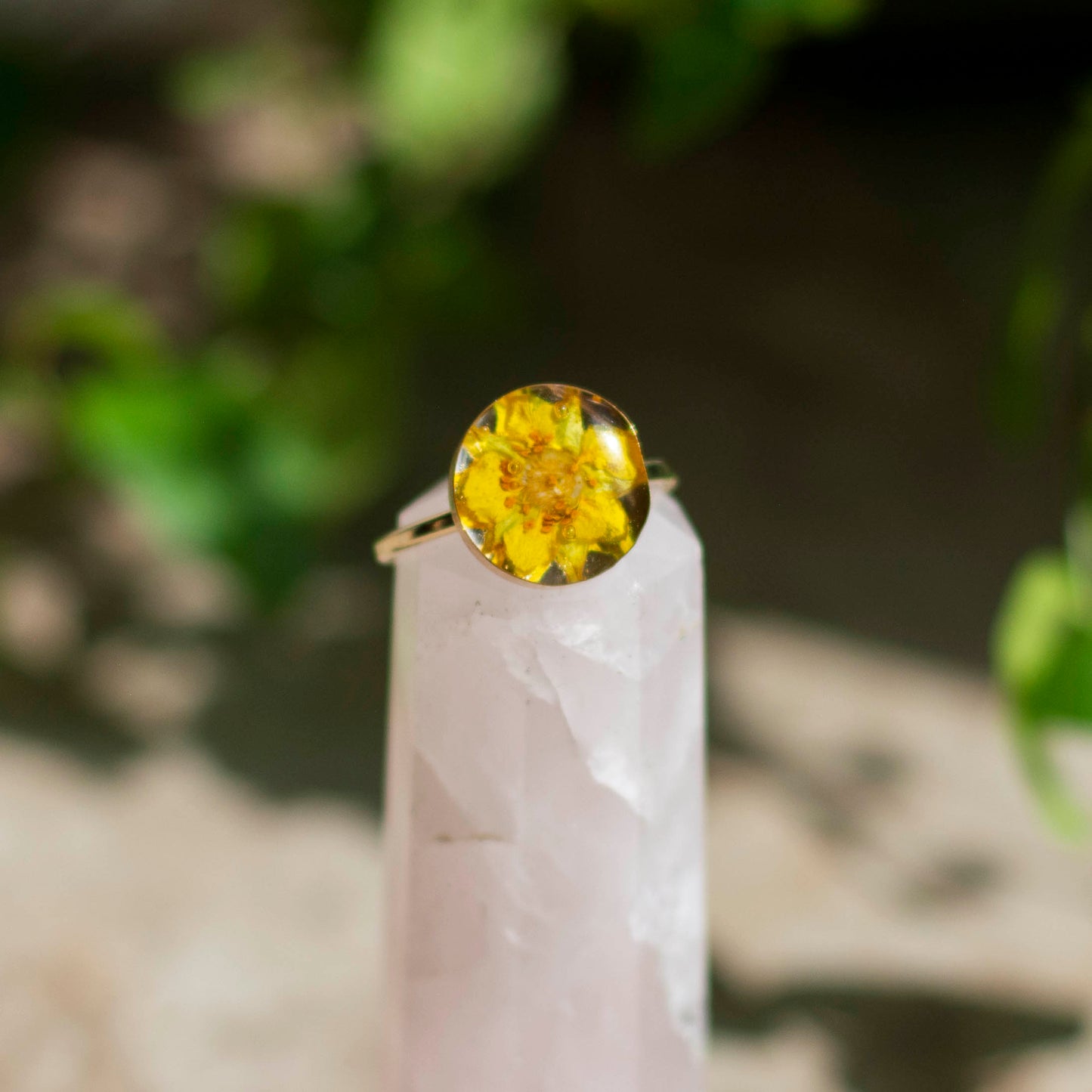Dasiphora Flower Ring - Size 7